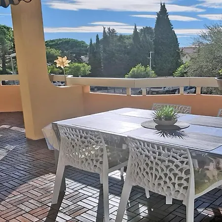 Patio Fleuri Sainte-Maxime