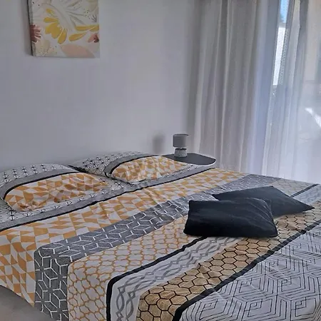 Patio Fleuri Apartament Sainte-Maxime